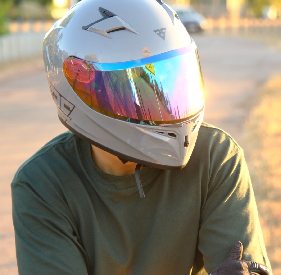 SGI Tyro Gloss Grey Motorcycle Helmet