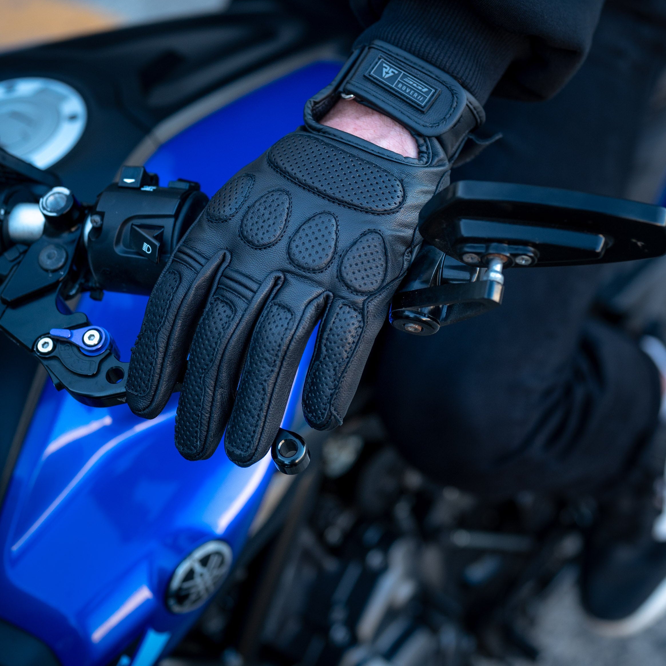 SGI Rover Motorcycle Gloves | Biker Clothing South Africa