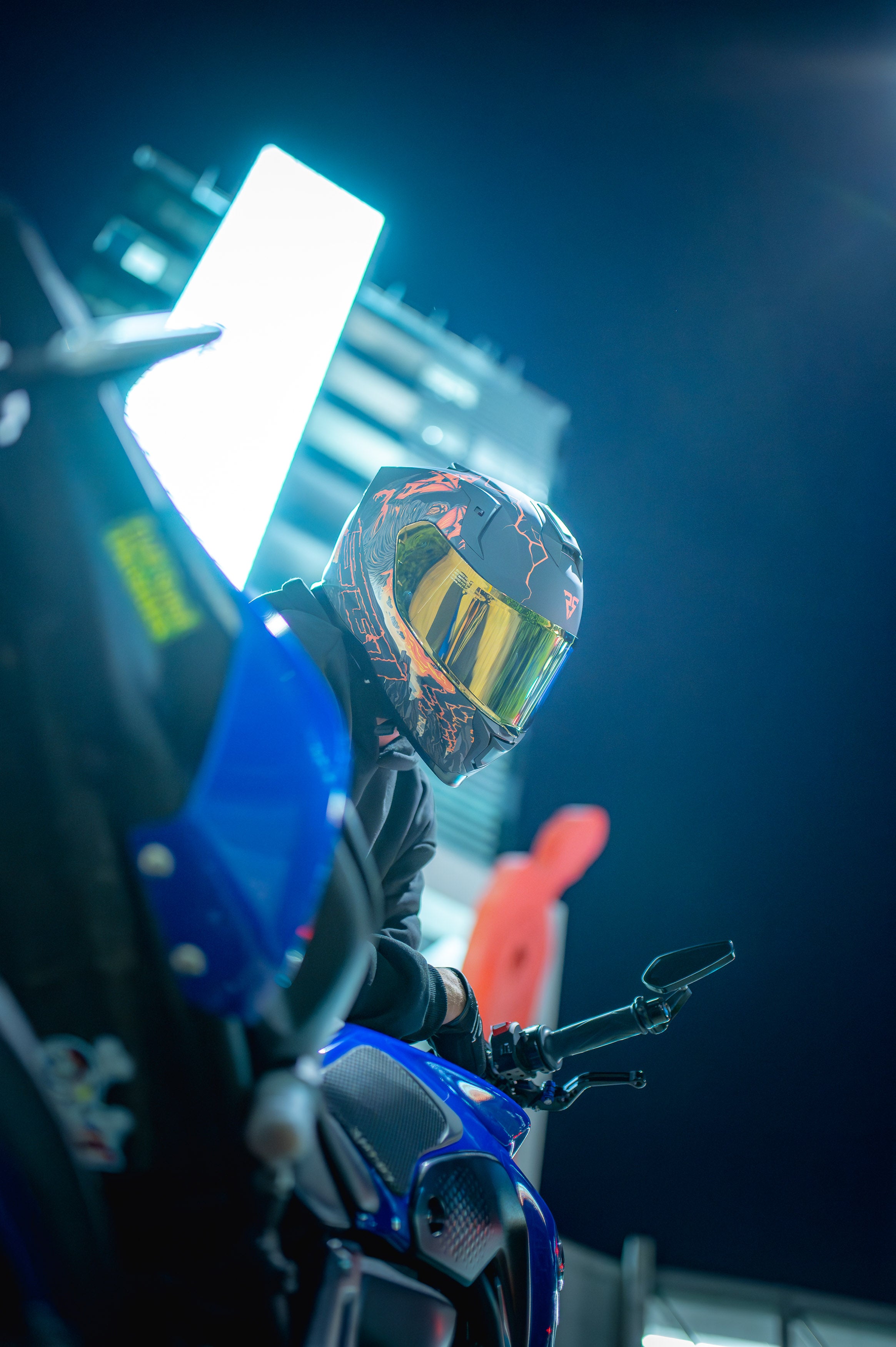 sgi-rival-magma-orange-motorcycle-helmet