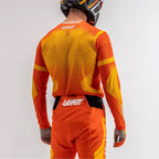 leatt-moto-5-5-ultraweld-flame-motocross-jersey